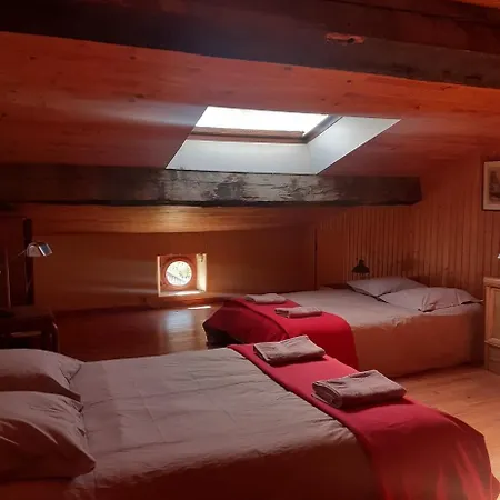 Feriehus La Maison Du Ponet-et-Saint-Auban